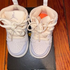 Air Jordan 1 Mid Craft “Inside Out” TD